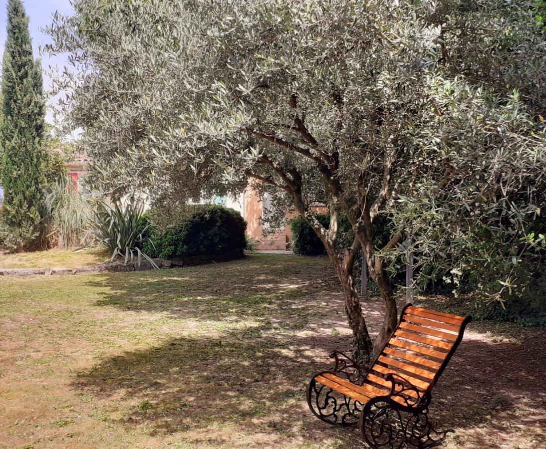 Le Clos des Capitelles Uchaud Exterior foto